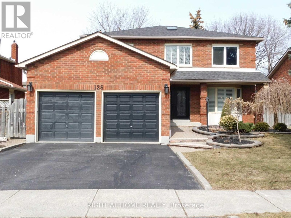 128 WILLIAM STEPHENSON DRIVE Whitby (Blue Grass Meadows), Ontari 1