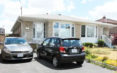 1 large spacious room to rent @ finch & Weston road-June 2025