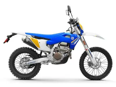 2025 Husqvarna FE 350s HERITAGE Husqvarna FE 350s HERITAGE 2025 2025 Husqvarna FE 350s HERITAGE Nous...
