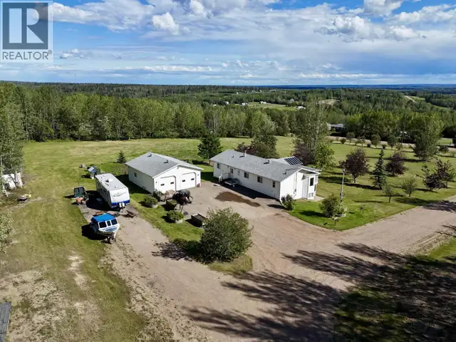 3 PEBBLE DRIVE Fort Nelson, British Columbia in Houses for Sale in Fort St. John - Image 3