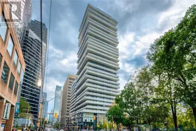 2404 - 57 ST. JOSEPH STREET Toronto (Bay Street Corridor), Ontar