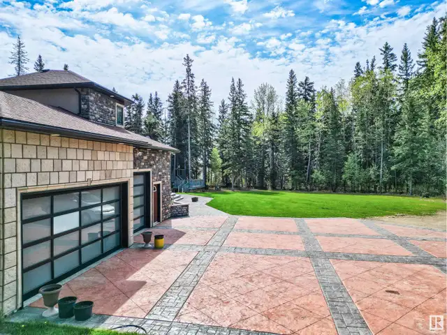 2202 28 ST Cold Lake, Alberta in Houses for Sale in Edmonton - Image 21