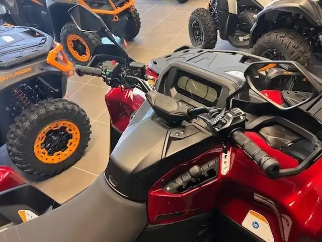 2026 CAN AM OUTLANDER XT 500 (FINANCING AVAILABLE) in ATVs in Cambridge - Image 5