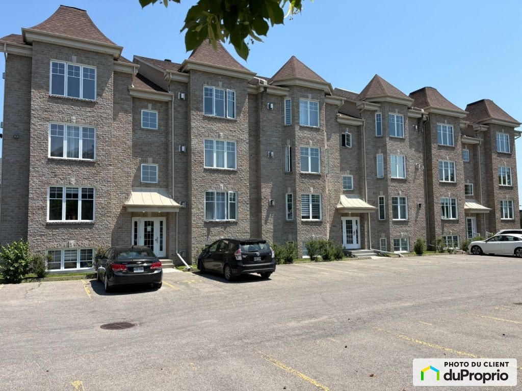 $340,000 - Condominium for sale in St-Eustache — photo 1