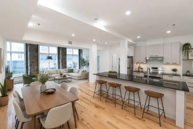 25 Ste-Angèle - 5½ - Old Quebec - Available Now