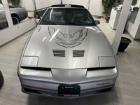 ALL TRADES WELCOME!! OPERATING BY APPOINTMENT GORGEOUS 1985 Trans Am Firebird 5.0L carbureted V8 T-T... (image 2)