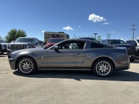 AMVIC Licensed Dealer * Heated Front Seats * Power Driver Seat * Ambient Interior Lighting * Cruise... (image 4)