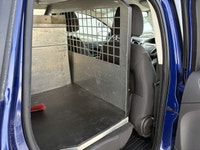 Engine: 4 Cylinder Engine 1.6L/97CI L/100Km City: 9.2 L/100Km Hwy: 6.6 (image 1)