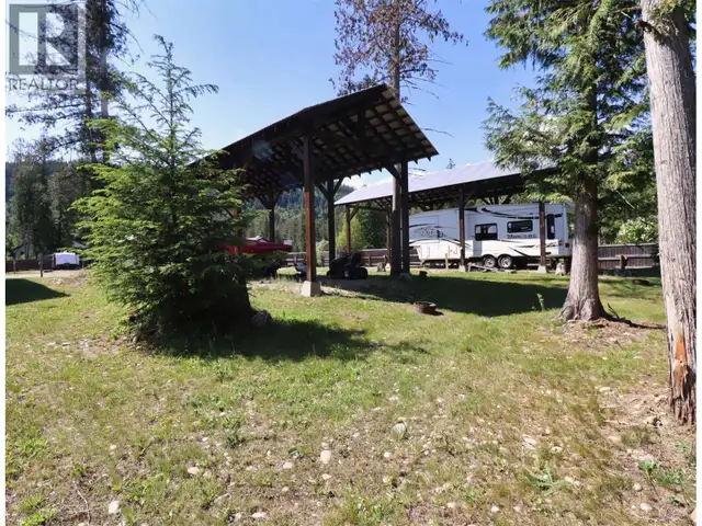 1701 Ireland Road Unit# 3 Seymour Arm, British Columbia in Land for Sale in Kamloops - Image 16