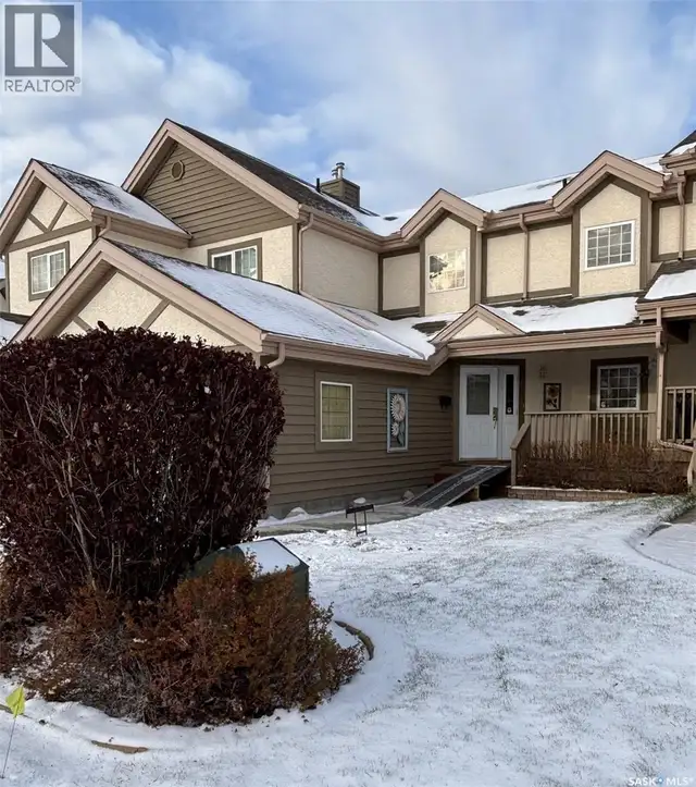 28 Eagle View WAY Elk Ridge, Saskatchewan in Condos for Sale in Prince Albert - Image 3