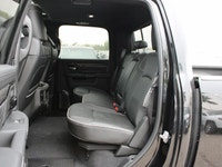 4x4, 6.7L Cummins HO Turbo Diesel, 8-Spd TorqueFlite, Power Sunroof, Night Edition, Power Running Bo... (image 8)