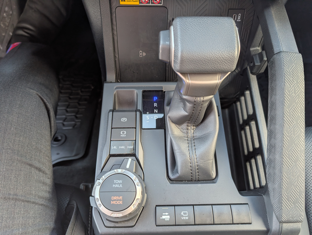 2024 Toyota Tacoma Hybrid LIMITED, 4X4, CUIR, TOIT, MARCHE PIED  in Cars & Trucks in Sherbrooke - Image 19