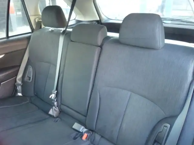 2014 Subaru Outback 4dr Wgn H4 Auto 2.5i Premium in Cars & Trucks in Calgary - Image 15