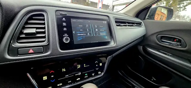 2020 Honda HR-V LX AWD | NO ACCIDENTS | HEATED SEATS | ALL WHEEL in Cars & Trucks in Markham / York Region - Image 33