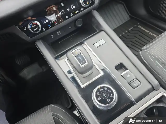 2025 Mitsubishi Outlander Plug-In Hybrid SE | NO ACCIDENTS EV in Cars & Trucks in Cambridge - Image 22