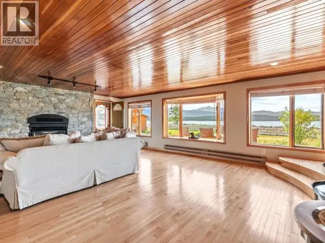 14 BAYVIEW ROAD Whitehorse South, Yukon in Houses for Sale in Whitehorse - Image 37