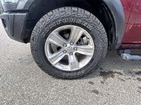 ===== Key Features ===== * 89,341 km * No Reported Accidents * 4WD (Four-Wheel Drive) * 5.7L HEMI V8... (image 9)