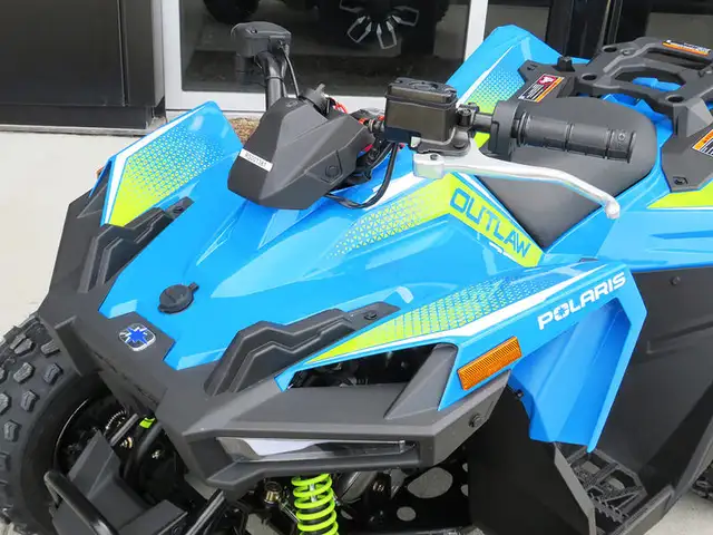 2024 Polaris Outlaw 70 EFI in ATVs in Cambridge - Image 9