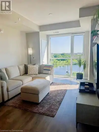 210 SABINA Drive Unit# 414 Oakville, Ontario