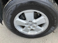 FINANCEMENT MAISON 100% APPROUVÉ AVEC 1200$ D'ACOMPTE 2010 Ford Escape XLT 4WD, Automatique. V6 3.0L... (image 6)