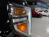 **SUMMER SPECIAL!** FEATURING : V8 POWERED, 4WD, ELEVATION, DOUBLE CAB, 6 PASSENGER SEATING, PENDALI... (image 2)