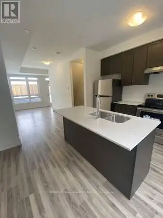 17 - 370 G RED MAPLE ROAD Richmond Hill (Langstaff), Ontario