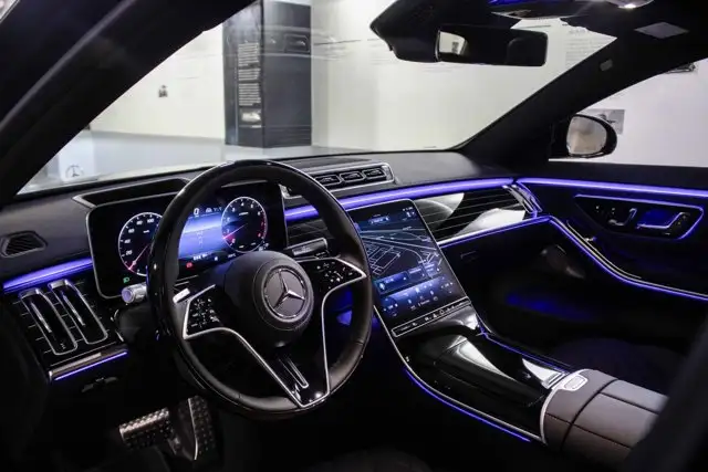 2025 Mercedes-Benz S-Class S 580 4MATIC Sedan in Cars & Trucks in Edmonton - Image 16