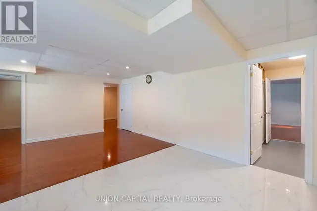 LOWER - 18 ETON STREET Markham (Village Green-South Unionville), in Long Term Rentals in Markham / York Region - Image 7