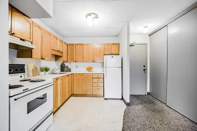 1 Bedroom Apartment for Rent - 609 Davenport Road Apartments in Long Term Rentals in Kitchener / Waterloo - Image 5