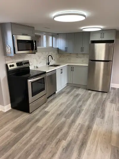 Modern 2 Bedroom Basement Unit – All Utilities & Parking Include