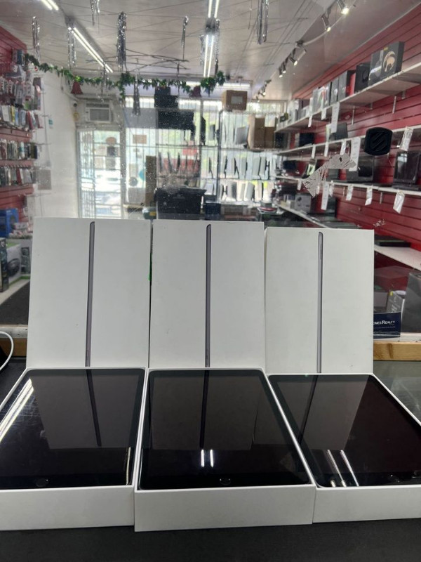 ****OPEN BOXES **** IN STOCK IPAD 9,8,7,6,Air 2 ,Mini 4 , Mini5 in iPads & Tablets in City of Toronto
