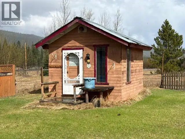 12 FIREWEED ROAD Dawson City, Yukon in Houses for Sale in Whitehorse - Image 27