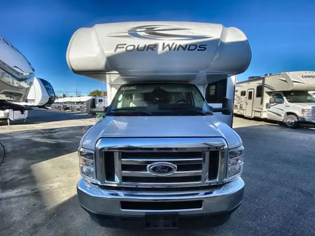 2022 Thor Motor Coach Four Winds 27R in RVs & Motorhomes in Abbotsford - Image 5
