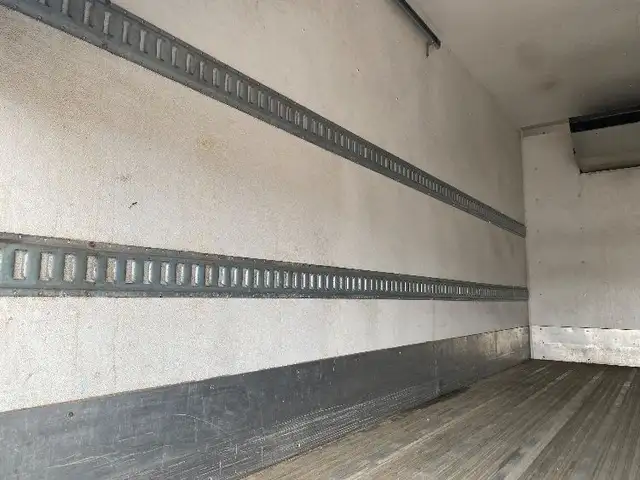 2018 Hino Truck 195 FROZEN in Heavy Trucks in Saskatoon - Image 12