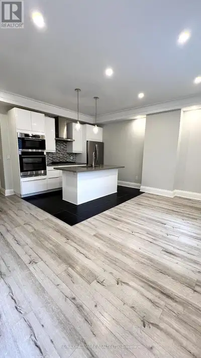 UPPER - 118 BELLEVUE AVENUE Toronto (Kensington-Chinatown), Onta