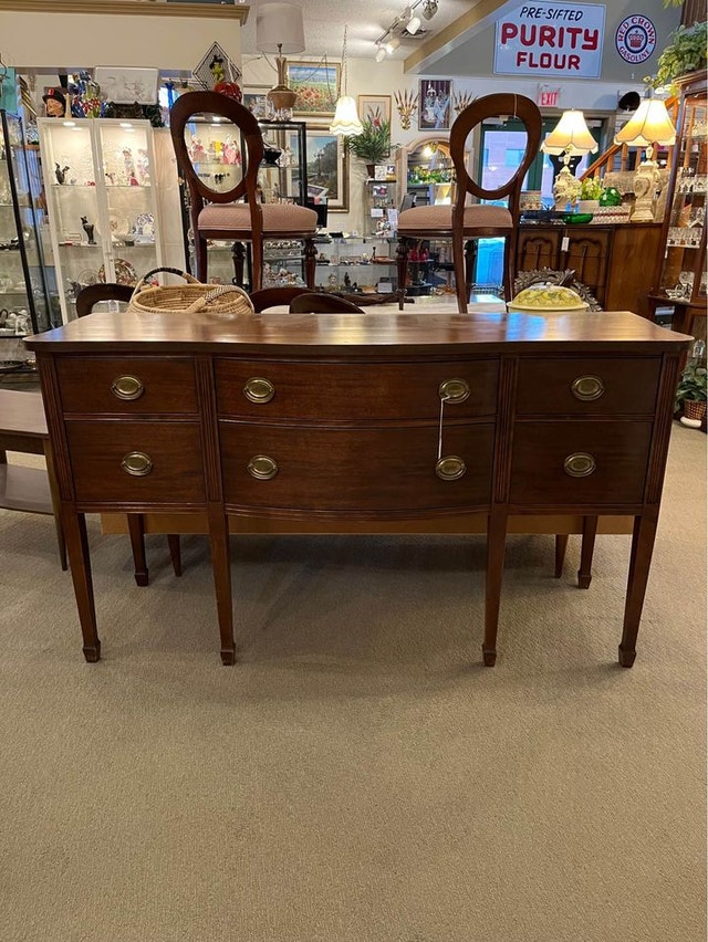 vintage sideboard! 6 drawers with gold hardware! Hutches