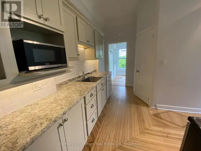 37A PICTON MAIN STREET Prince Edward County (Picton), Ontario in Long Term Rentals in Belleville - Image 9