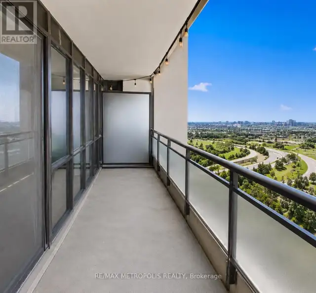 PH16 - 1070 SHEPPARD AVENUE W Toronto (York University Heights), in Condos for Sale in City of Toronto - Image 15