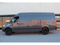 RARE FIND SPRINTER 170 FULL SIZE - 4X4!!! 2022 MERCEDES SPRINTER 2500 - HIGH ROOF -- 4X4 WITH LOW RA... (image 6)