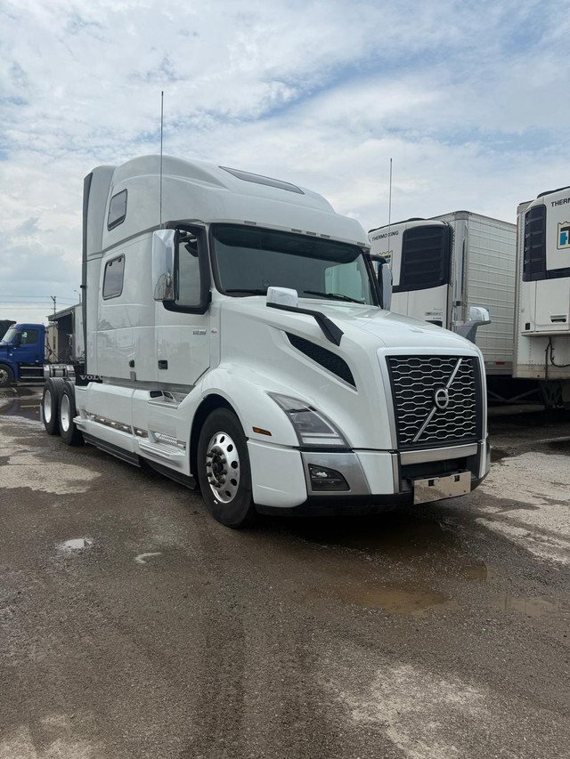 2023 VOLVO 860 105,000KM ONLY in Heavy Trucks in Mississauga / Peel Region - Image 3