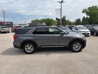 2021 Ford Explorer XLT 4WD | Leather | Moonroof | Loaded! Adventure meets luxury in this 2021 Ford E... (image 5)