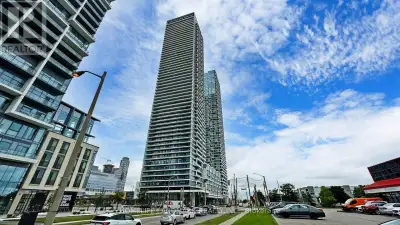 Luxury Centercourt Built 4 Years New Transit City 3" Condo! One Bedroom With Fenced Balcany (503Sqf...