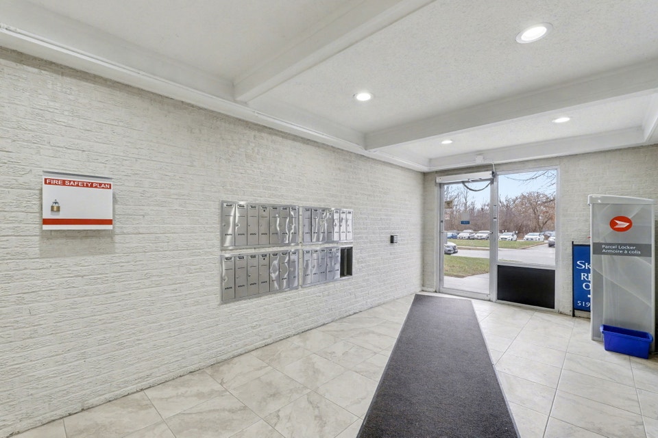Elgin Woods Apartments - 2 Bedroom, 1 Bath B Apartment for Rent 4