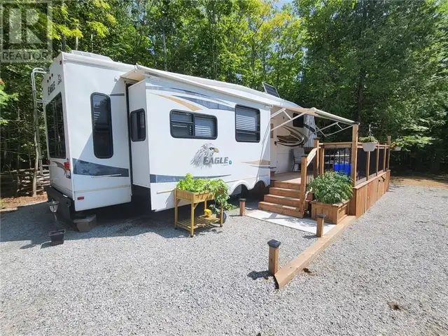 404 PERIVALE Road W Manitoulin Island, Ontario in Houses for Sale in Sudbury - Image 9