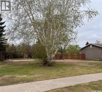 Budget-friendly flat land ready for your new home. Small town living at its finest located on a quie...