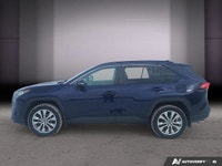 2021 Toyota RAV4 Le Toyota RAV4 XLE 2021 est équipé d'un moteur 4 cylindres de 2,5 L développant 203... (image 1)