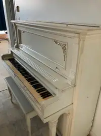 Piano droit