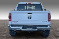 5.7 L 8 Cyl Engine Vehicle Options: Panoramic Roof, Sunroof, Blind Spot Monitoring, Apple Or Android... (image 3)