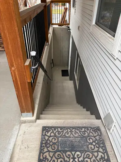 Renovated, soundproofed 1-bedroom basement suite with separate entrance (800 sqft) for rent—ideal fo...