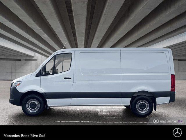 2025 Mercedes-Benz Sprinter 2500 144 Wheelbase Standard Roof RWD dans Autos et camions  à Longueuil/Rive Sud - Image 2